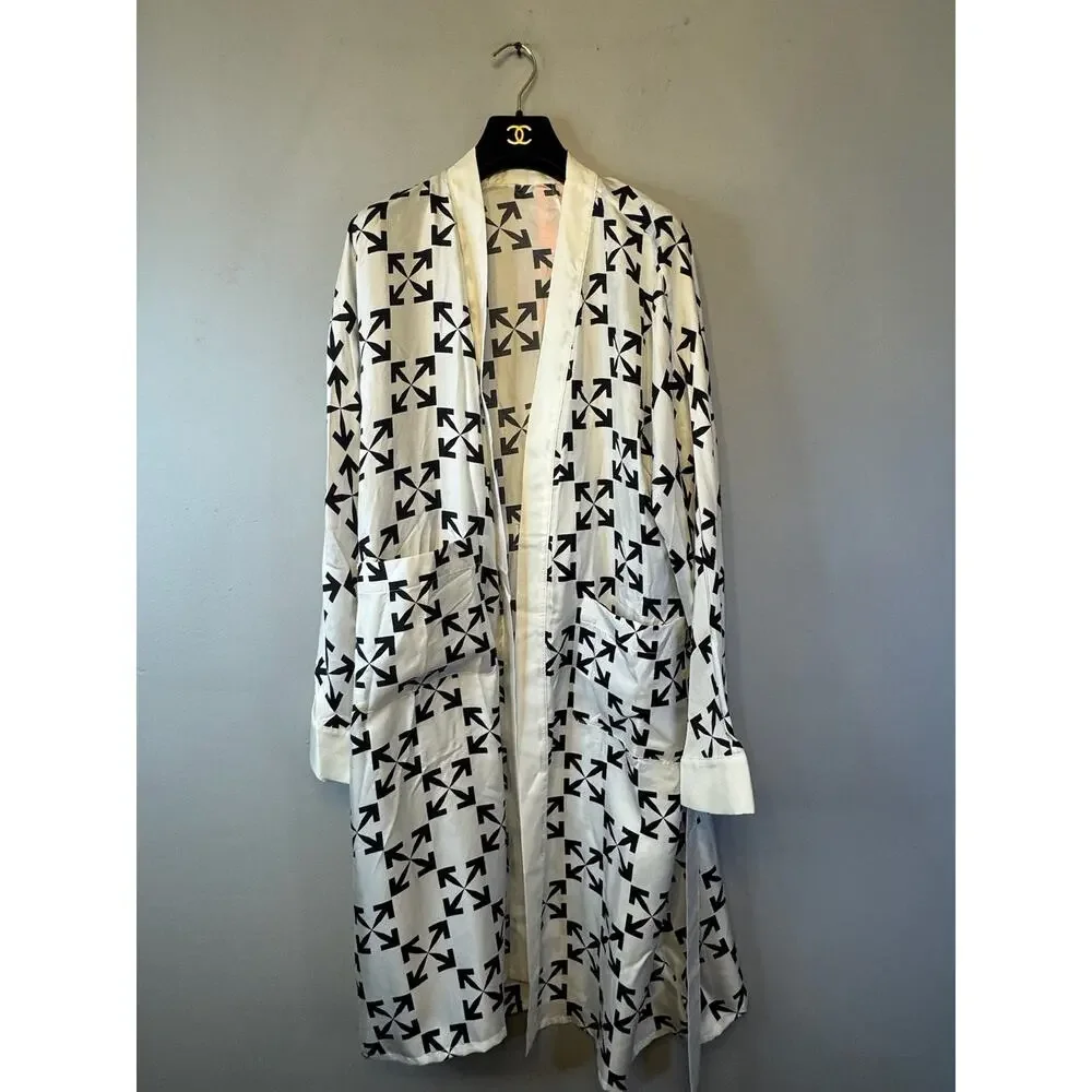 Off-White Virgil Abloh Arrow Pattern Silk Robe Size Small White Black - Picture 2 of 8